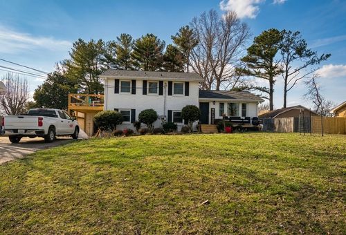 103 Riverwood Dr, Hendersonville, TN, 37075-5317 | Card Image