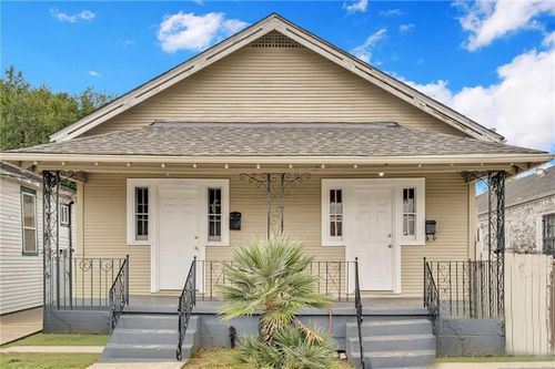 2428 Eagle Street, New Orleans, LA, 70118 | Card Image