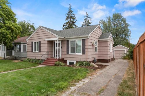 1712 N Lacey St, Spokane, WA, 99207-5330 | Card Image