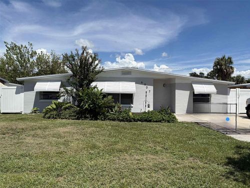 4907 Cresthill Dr, Tampa, FL, 33615-4615 | Card Image