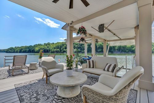 2245 Thomason Ln, Goodview, VA, 24095-2457 | Card Image
