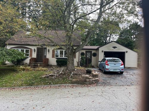 7 Paul St, Somersworth, NH, 03878-1607 | Card Image