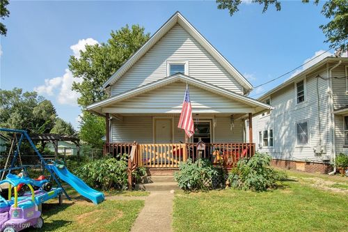 2323 15th St Ne, Canton, OH, 44705-1903 | Card Image