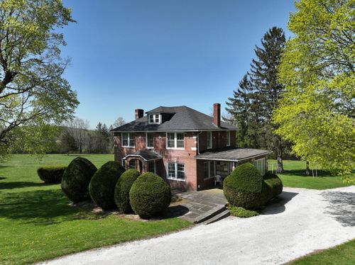 400 Gay St, Sharon, CT, 06069-2062 | Card Image