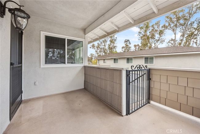 2 - 2300 Coventry Cir, Condo with 2 bedrooms, 1 bathrooms and 2 parking in Fullerton CA | Image 5