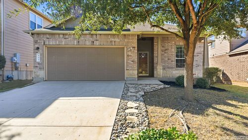 860 Highland Vis, New Braunfels, TX, 78130-6839 | Card Image