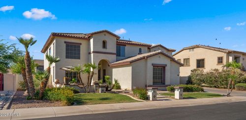 3854 E Ravenswood Dr, Gilbert, AZ, 85298-9135 | Card Image