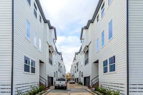 unit-b-1439 W 25th St, Houston, TX, 77008-3099 | Card Image