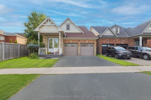 52 Atchison Dr, Caledon East, ON, L7C3R5 | Card Image