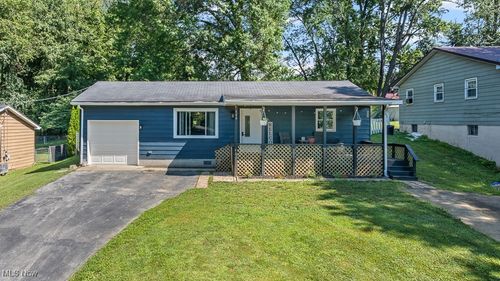 544 Cedar St, Salem, OH, 44460-4206 | Card Image