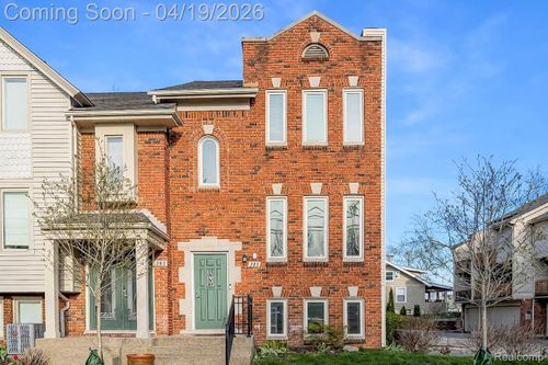 385 Hamilton St, Plymouth, MI, 48170-1649 | Card Image