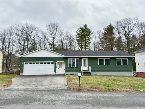 21 Mitchell Street, Lewiston, ME, 04240 | Card Image