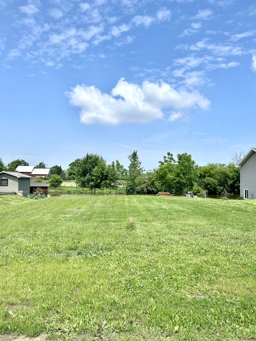 67 Erin Ave, Chesterville, ON, K0C1H0 | Card Image