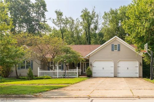 1611 Wildwood Dr, Wooster, OH, 44691-1982 | Card Image