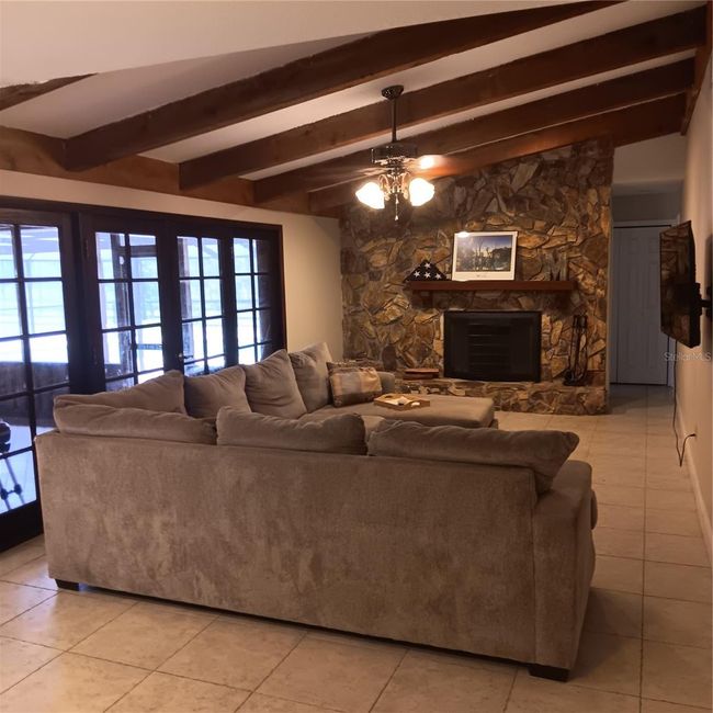 1804 E Wheeler Rd, House other with 4 bedrooms, 3 bathrooms and null parking in SEFFNER FL | Image 13