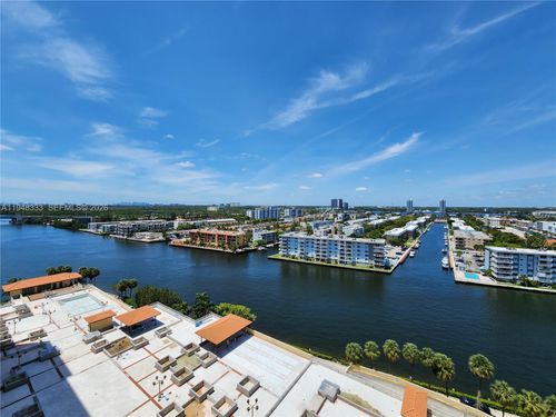 1607-290 174th St, Sunny Isles Beach, FL, 33160-3253 | Card Image