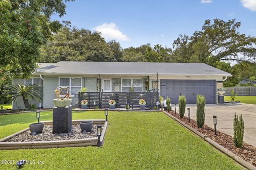 1562 Pointer Dr W, Jacksonville, FL, 32221-6672 | Card Image