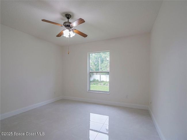 513 Benedictine Ter, House other with 3 bedrooms, 3 bathrooms and null parking in Sebastian FL | Image 29