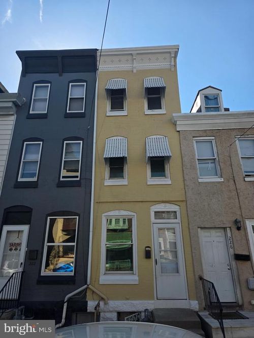 224 N 11th Street, READING, PA, 19601 | Card Image