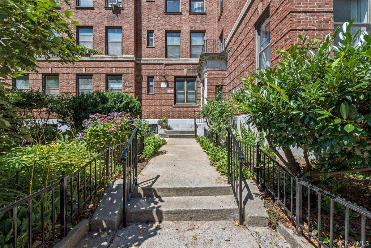 Residential in New York 4
