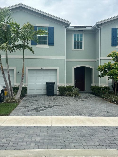 4182 Lagoon Shore Dr, Lake Worth, FL, 33467-8605 | Card Image