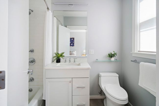 2 - 45 Russell St, Condo with 5 bedrooms, 5 bathrooms and 2 parking in Somerville MA | Image 14