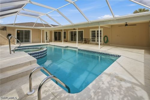128 Viking Way, NAPLES, FL, 34110-1136 | Card Image