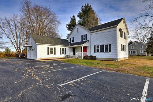 5160 Madison Ave, Trumbull, CT, 06611-1110 | Card Image