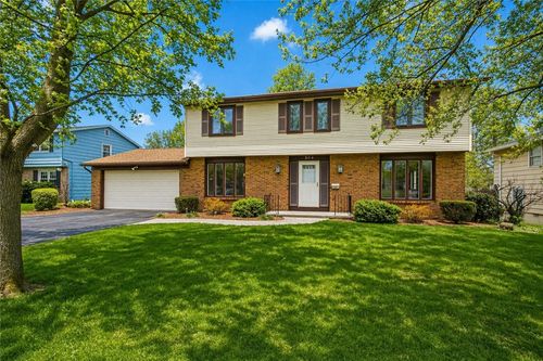 504 Black Walnut Drive, Greece, NY, 14615 | Card Image