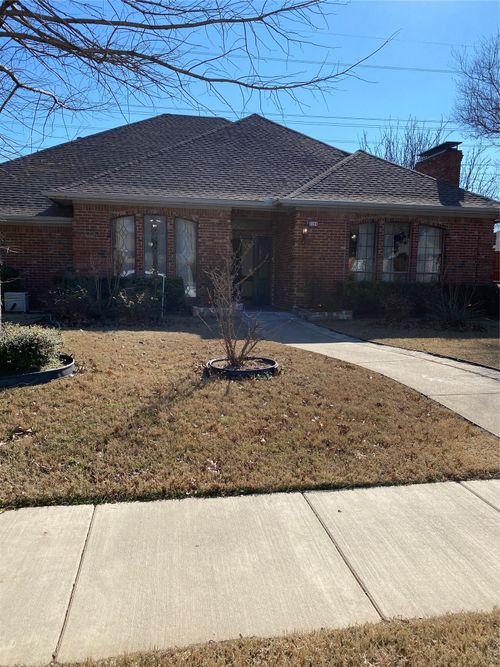 2104 Apple Valley Rd, Plano, TX, 75023-1617 | Card Image