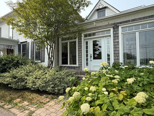 105-206-13360 Loyalist Pky, Picton, ON, K0K2T0 | Card Image