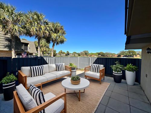 1014 10th Way, West Palm Beach, FL, 33407-6618 | Card Image