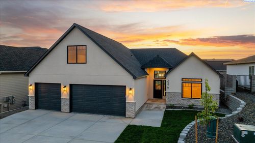2379 Upriver Ave, Richland, WA, 99352-5564 | Card Image