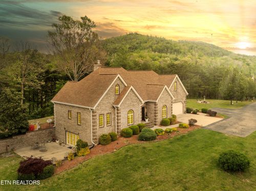 300 Lowe Rd, Huntsville, TN, 37756-3599 | Card Image
