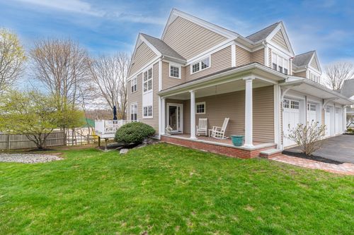 8-6 Essex Rd, Ipswich, MA, 01938-2598 | Card Image