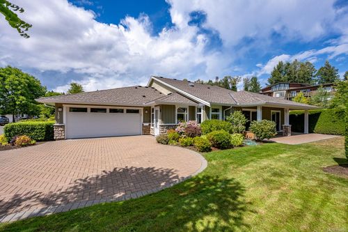129-44 Anderton Ave, Courtenay, BC, V9N2G8 | Card Image