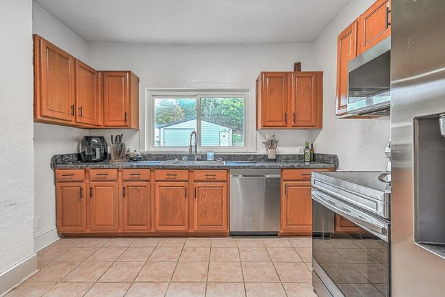 218 W Banner St, House other with 2 bedrooms, 1 bathrooms and 1 parking in Lebanon VA | Image 7