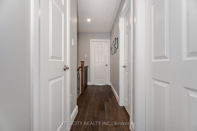 8 Sheardown Dr, House attached with 3 bedrooms, 3 bathrooms and 1 parking in Nobleton ON | Image 19
