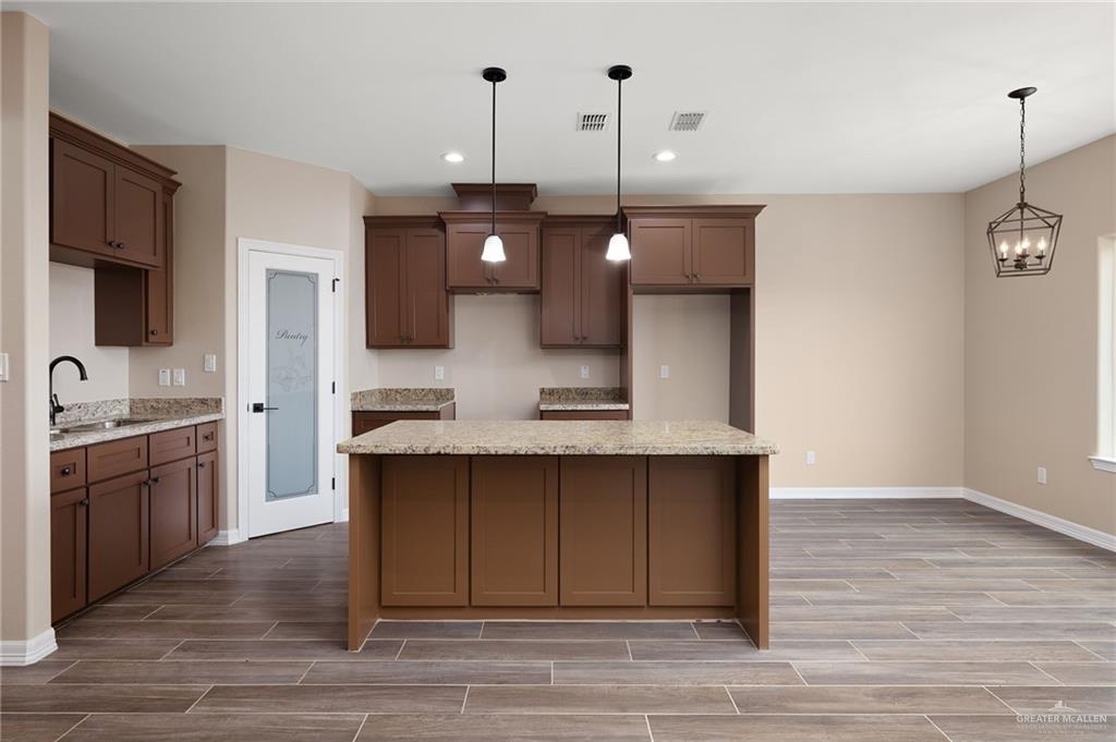 Residential in Harlingen 5
