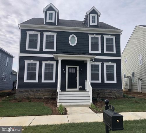 8 Russell Square Dr, MIDDLETOWN, DE, 19709-9655 | Card Image