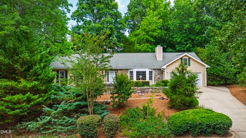 101 Dundalk Dr, Chapel Hill, NC, 27517-6583 | Card Image