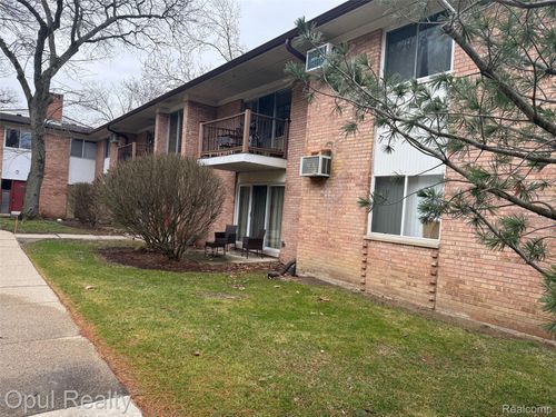 203-1237 Island Drive, Ann Arbor, MI, 48105 | Card Image