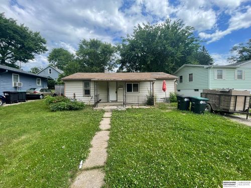 4048 Curtis Avenue, Omaha, NE, 68111 | Card Image