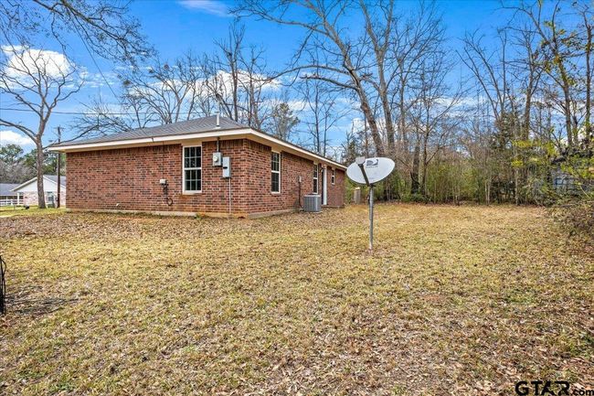 804 S Athena St, House other with 2 bedrooms, 1 bathrooms and null parking in Troup TX | Image 35