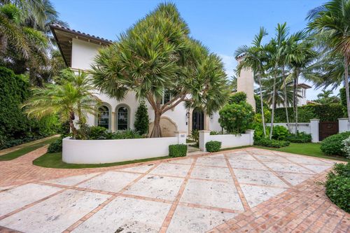 167 Everglade Ave, Palm Beach, FL, 33480-3717 | Card Image