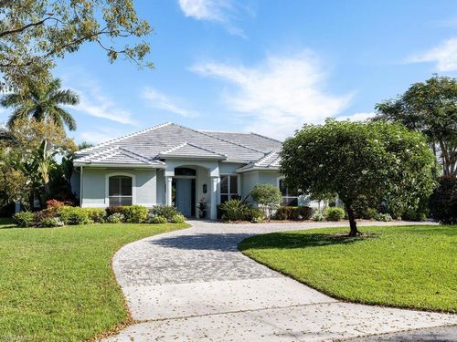 565 Coral Dr, NAPLES, FL, 34102-5115 | Card Image