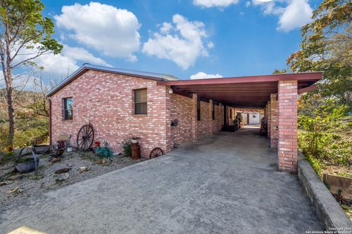 1560 Coalkiln Rd, Medina, TX, 78055 | Card Image