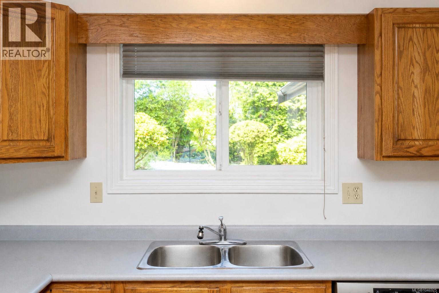 Residential in Saanich 5