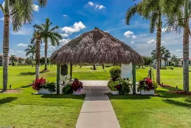 APT-209 - 37 High Point Cir E, Condo with 2 bedrooms, 2 bathrooms and 1 parking in NAPLES FL | Image 31