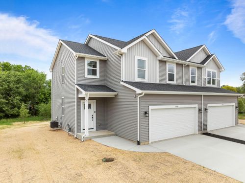 1567 Meadowview Ct, Whitewater, WI, 53190-5605 | Card Image